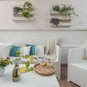  Appartamento Terzo Campanello - Terrazza Nel Centro Storico Italia