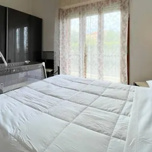  Casa vacanze 2 Parcheggio Privato - Wifi- Giardino Italia